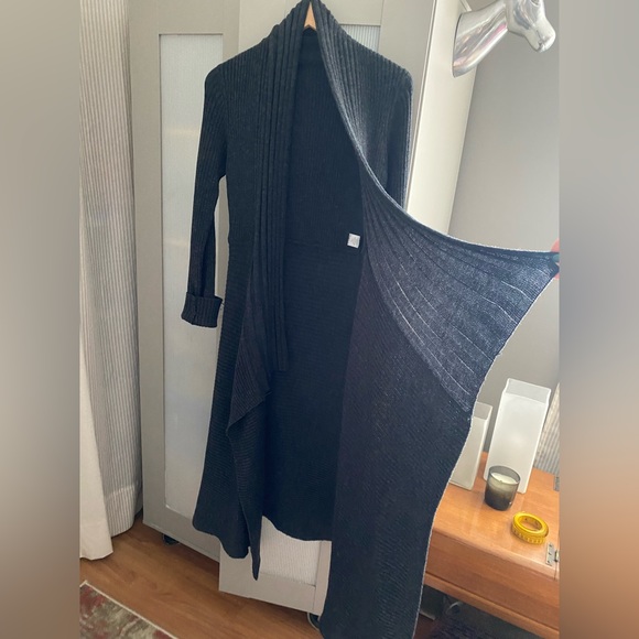 Waterfall front sweater coat - Picture 2 of 7